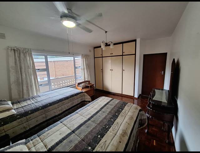 2 BEDROOM APARTMENT FOR SALE IN MANABA BEACH